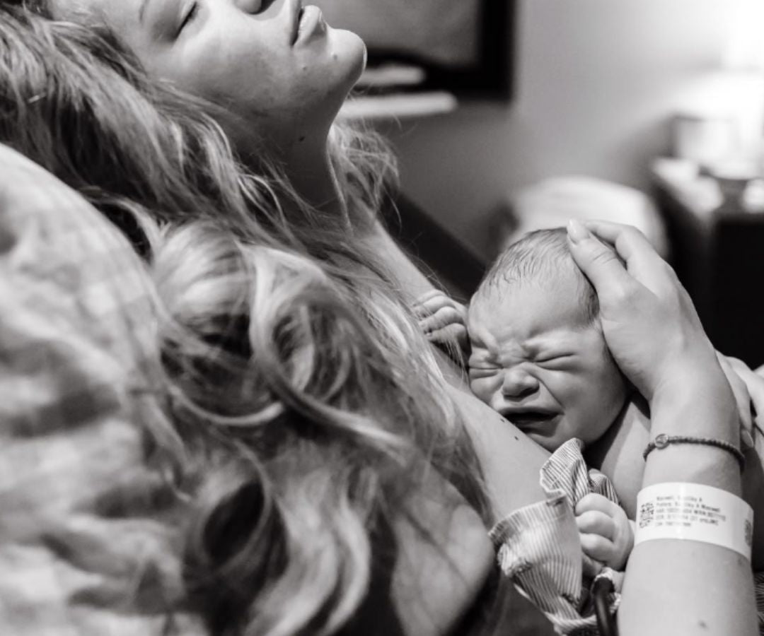 What nobody tells you about the first moments after birth...